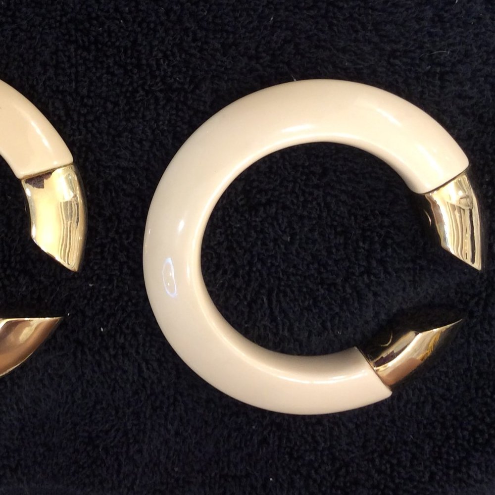 Chico's Ivory and Gold Bangle Bracelet Set (2 bangles).